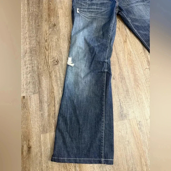 Monarchy Bootcut Jeans - Picture 2 of 11